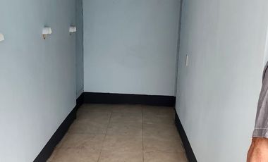 VENDO CASA EN ITAGUI BARRIO SIMON BOLIVAR PISO Y 3
