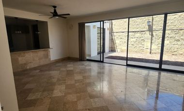 CASA EN VENTA PUERTA DEL BOSQUE SAN FRANCISCO DEL RINCÓN.
