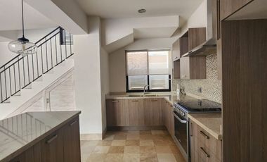 CASA EN VENTA PUERTA DEL BOSQUE SAN FRANCISCO DEL RINCÓN.