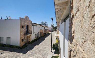CASA EN VENTA PUERTA DEL BOSQUE SAN FRANCISCO DEL RINCÓN.