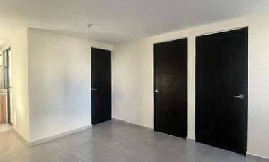 SEMINUEVO DEPARTAMENTO EN RENTA ZONA INDUSTRIAL CERCA WV
