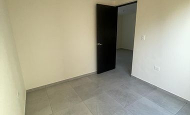 SEMINUEVO DEPARTAMENTO EN RENTA ZONA INDUSTRIAL CERCA WV