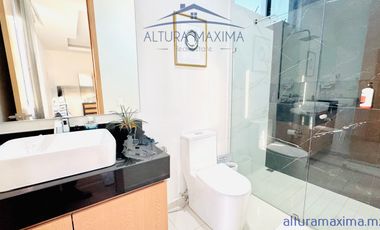 Lujosa Casa en Renta Puerta de Hierro Zona Andares Zapopan