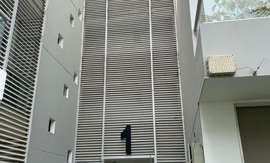 DEPARTAMENTO EN VENTA AMOBLADO – CONDOMINIO LAS PALMERAS DEL CHIPE- PIURA