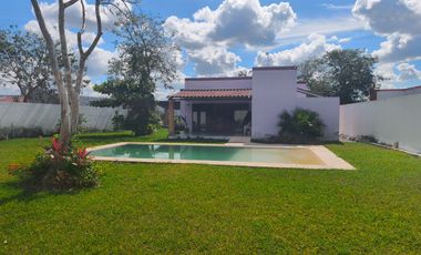 Renta de casa amueblada de un piso, tres recámaras, en Baspul