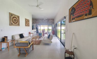 Renta de casa amueblada de un piso, tres recámaras, en Baspul