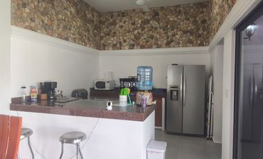 Renta de casa amueblada de un piso, tres recámaras, en Baspul