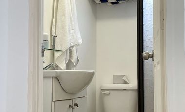 Urbanización Villa Marina - Capaes, casa de 2 pisos, 3 dormitorios y balcón.