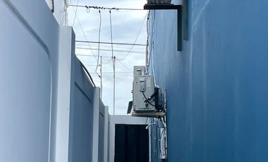 Urbanización Villa Marina - Capaes, casa de 2 pisos, 3 dormitorios y balcón.