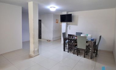 🏡 ¡Oportunidad Única! Se Vende Amplia Casa De 2 Pisos Completamente Remodelada – Ideal Para Vivienda Familiar O Inversión En Alquiler