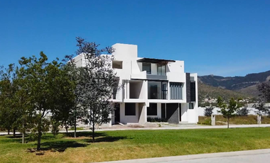 ¡OPORTUNIDAD ÚNICA! VENTA DE CASA EN ZERZURA FRACCIONAMIENTO RESIDENCIAL QUIVIRA. SAN AGUSTIN TLAXIACA