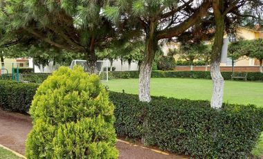 CASA EN VENTA EN METEPEC
