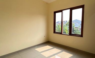 Rumah Baru Dijual Dalam Komplek Dekat Pusat Bisnis Area Rawamangun Pulogadung Jakarta Timur [AR063]