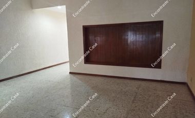 CASA EN VENTA, LOMAS DEL VALLE NORTE, URUAPAN, MICHOACAN