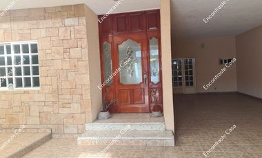 CASA EN VENTA, LOMAS DEL VALLE NORTE, URUAPAN, MICHOACAN