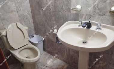 CASA EN VENTA, LOMAS DEL VALLE NORTE, URUAPAN, MICHOACAN