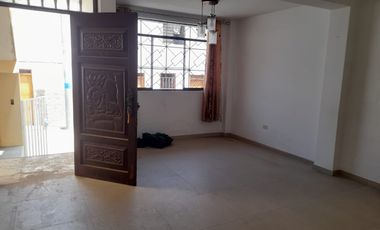 OPORTUNIDAD DE VENTA DE CASA EN VENTANILLA
