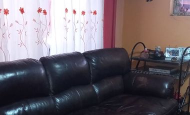 SE VENDE AMPLIA Y HERMOSA CASA