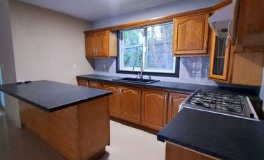 Casa renta Lomas Santa Anita $20,000 con Alberca