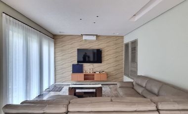 House For Rent, with Garden & Private Pool, at Pondok Indah South Jakarta