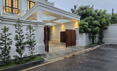 Rumah mewah design classic di cempaka putih jakarta pusat