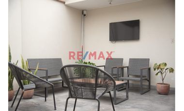 Se Vende Espectacular Casa en Ate – Límite con La Molina. MAYORAZGO