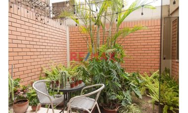 Se Vende Espectacular Casa en Ate – Límite con La Molina. MAYORAZGO