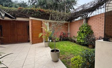 Se Vende Espectacular Casa en Ate – Límite con La Molina. MAYORAZGO