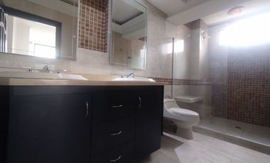 Apartamento en arriendo en Alto Prado.