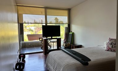 AMPLIO Y COMODO DEPARTAMENTO UBICADO EN SECTOR RESIDENCIAL CONSOLIDADO, ABUNDANTES AREAS VERDES Y MUCHA LUZ NATURA