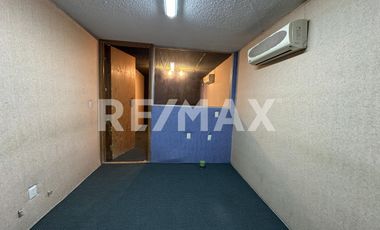 Edificio funcional ideal para oficinas o casa habitación cerca del centro de Azcapotzalco