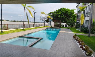 Venta departamento de estreno Riverside  sector UUES, Samborondon