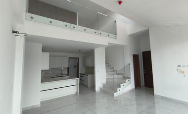 Venta departamento de estreno Riverside  sector UUES, Samborondon