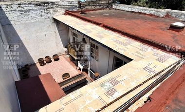 CASA-TERRENO EN VENTA  340m2 - ANGEL URRAZA, COL. INDEPENDENCIA