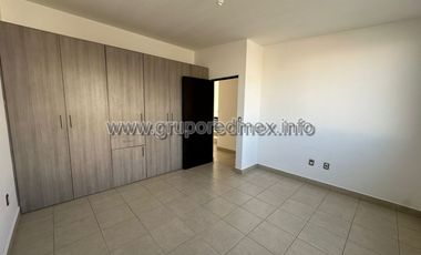 Casa en renta en Villas del Quetzal, Residencial Santa Fe, Corregidora, Queretaro