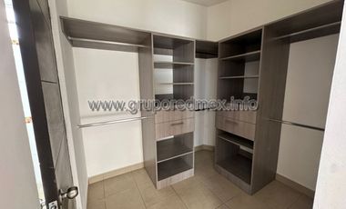 Casa en renta en Villas del Quetzal, Residencial Santa Fe, Corregidora, Queretaro