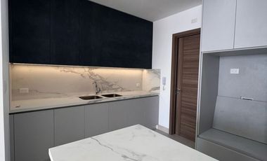 Departamento en Venta en La Urb. River Park - Km 4.5 Samborondon
