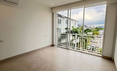 Departamento en Venta en La Urb. River Park - Km 4.5 Samborondon