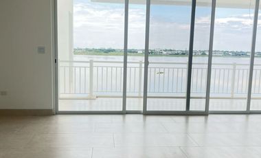 Departamento en Venta en La Urb. River Park - Km 4.5 Samborondon
