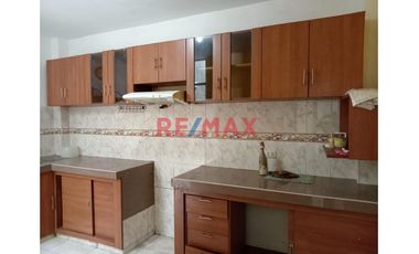 Alquilo Departamento1Er Piso, En Victor Larco Herrera Urb. California 95M2
