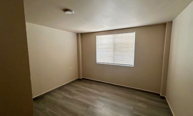 DEPARTAMENTO FRENTE A PALACIO EN PLANTA BAJA A 5 MIN DE GARAITA SAN YSIDRO Y 10 MIN DE AEREOPUERTO