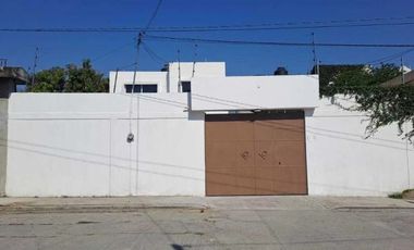 CASA EN RENTA EN COL. PLAN DE AYALA