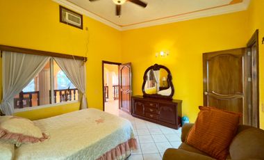 Casa Yvon