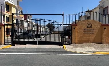 Casa en venta en Valle San Pedro, Secc. Urbi Villas del Campo Tecámac