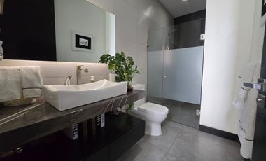 Casa en venta en fraccionamiento Valle Imperial
