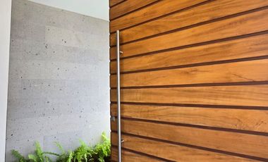 Casa en venta en fraccionamiento Valle Imperial