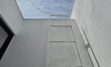 Casa en venta en fraccionamiento Valle Imperial