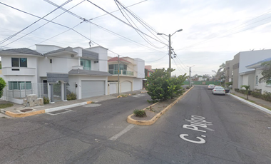 Gran Oportunidad De Inversion - Casa Adjudicada - Pulpo 167b, Veracruz