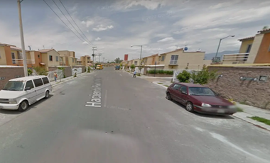 CASA EN REMATE, EN CHICOLOAPAN DE JUAREZ