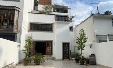 Venta casa en condominio en Av Toluca